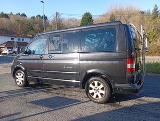Volkswagen Transporter T5 2004