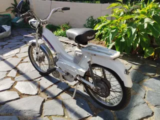 Mobylete para restaurar,