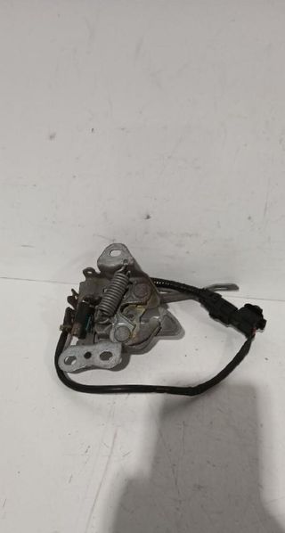 Cerradura capot suzuki 8211064r30 sx4 1.4 t 160118