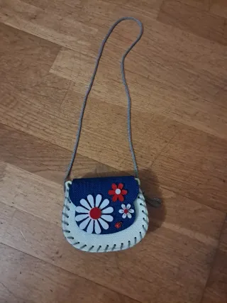 Bolso infantil con flores