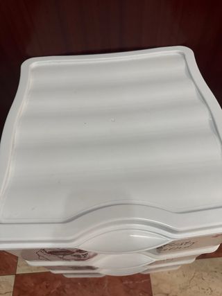 Caja de plastico para almacenar con 3 cajone