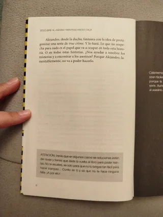 Descubre al asesino mientras haces caca