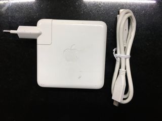 Cargador MacBook 96W + cable usb Apple