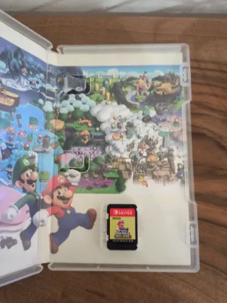 Nintendo Switch Super Mario Bros U Deluxe