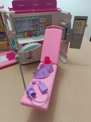 Ambulancia Barbie Doctora