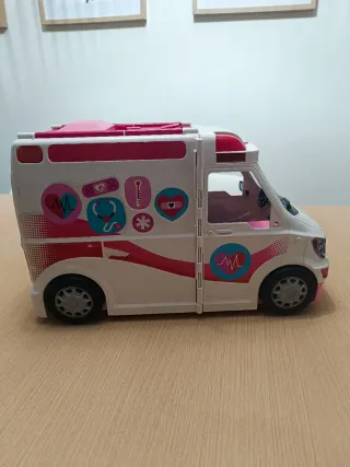 Ambulancia Barbie Doctora