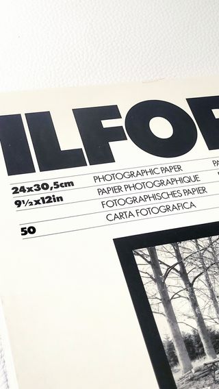 Papel Ilford Multigrade IV FB Glossy 24x30,5. 50h