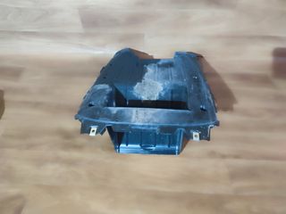 Tapa bajo suelo Honda ADV 350 2023