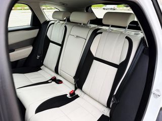 Land-Rover Range Rover Velar  2.0D I4 204cv 4WD AUTOMÁTICO con TECHO PANORÁMICO, CÁMARA 360º...