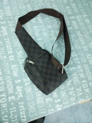 Riñonera Louis Vuitton Marrón