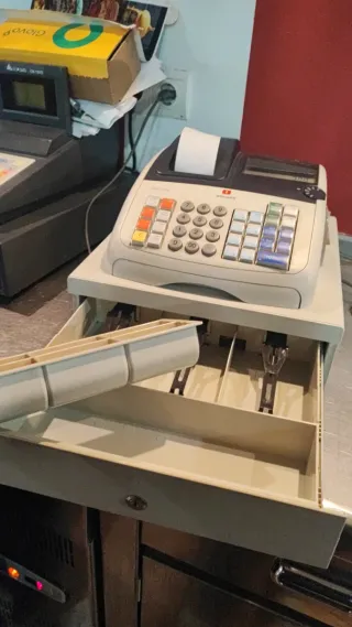 Caja Registradora Olivetti ECR 7100