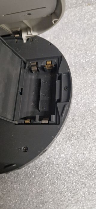 Reproductor CD Sony D-NE270 Walkman Gris