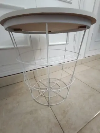 Mesa auxiliar redonda mármol y metal