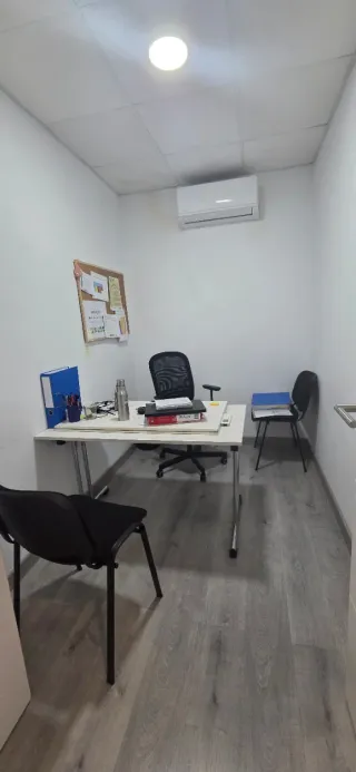 Local comercial 200mts2 junto Merca 80