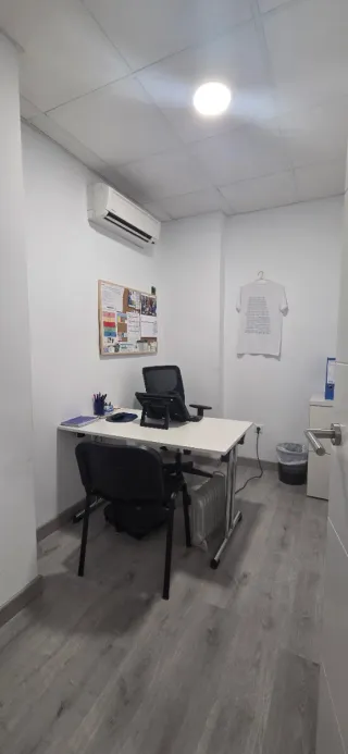 Local comercial 200mts2 junto Merca 80