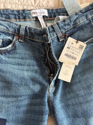 Pantalón Zara Talla 40/L Nuevo