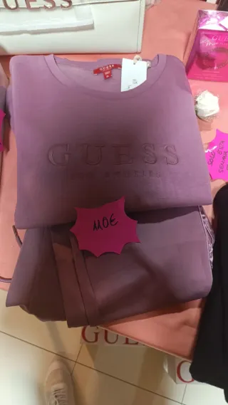 Bolso Guess Negro y Plateado