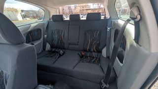 Nissan Almera 2001