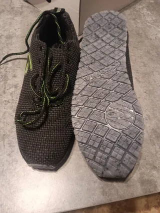 Zapatos de seguridad Cofra talla 44