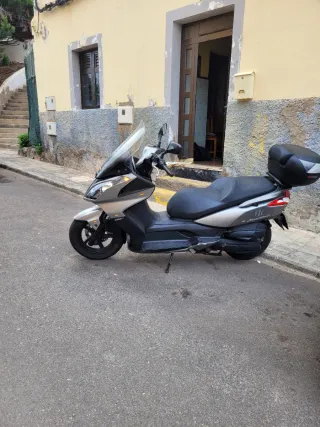 Kingo super dink 125cc, precio 2000 euros