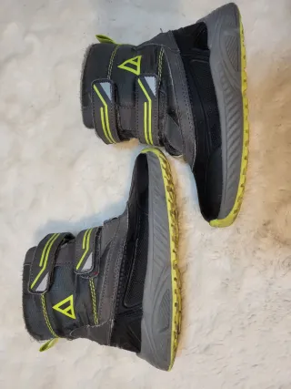 Botas nieve talla 32