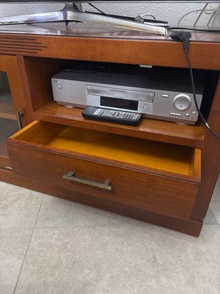 Mueble TV 2 cajones y almacenaje