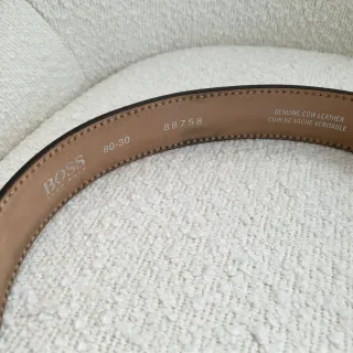 Cinturón Hugo Boss Marrón Hebilla Ovalada