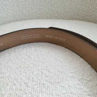 Cinturón Hugo Boss Marrón Hebilla Ovalada