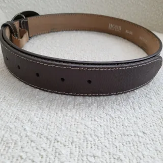 Cinturón Hugo Boss Marrón Hebilla Ovalada