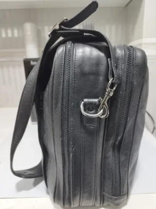 Maletín Cuero Traveller 40x50x17 con llave