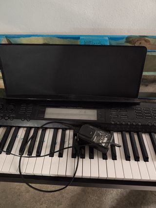 Piano Casio CDP200R