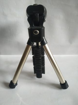 Linterna con tripode