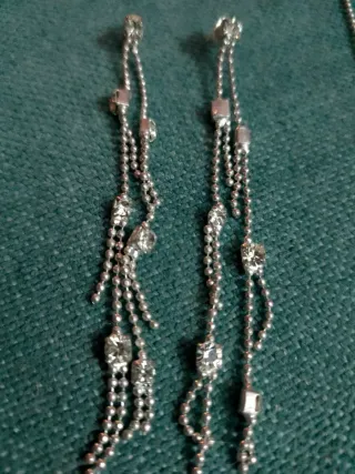 Conjunto collar y pendientes fiesta