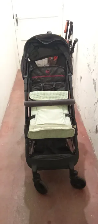 Carro plegable para avión