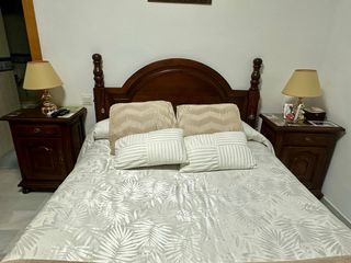 Muebles dormitorio de madera de roble