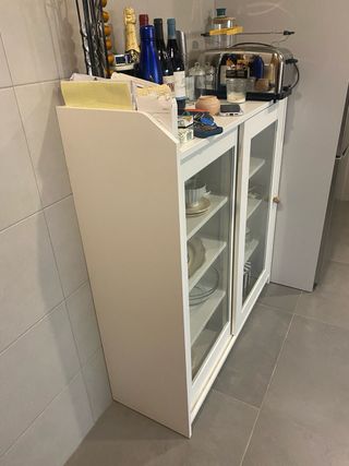 Vitrina Ikea Blanca Madera y Cristal