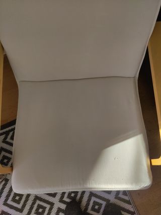 Butaca de tela y madera