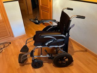 Silla de ruedas eléctrica