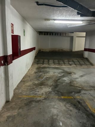 Cochera garaje en plaza Leonardo vinci Las Gabias