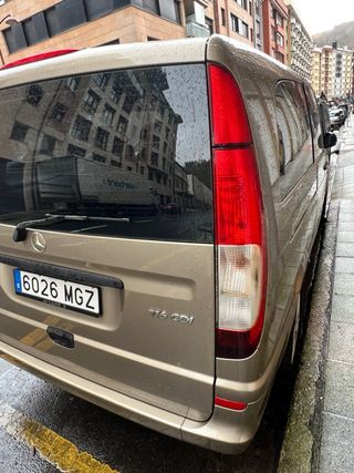 Mercedes-Benz Vito 2011