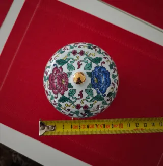 Recipiente de almacenamiento y Decoración. Tibor