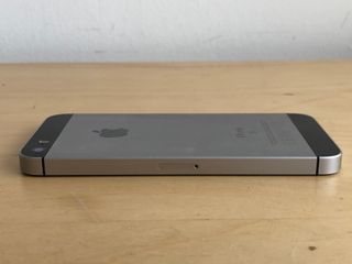 iPhone SE 2016 Batteria al 100%