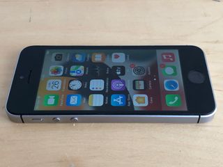 iPhone SE 2016 Batteria al 100%