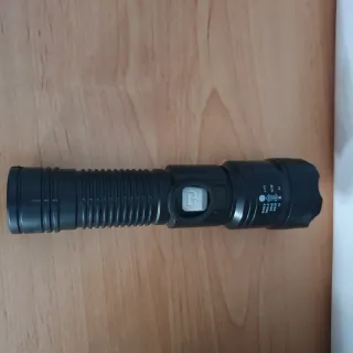 2 Linternas LED recargables potentes