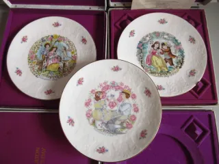 3 Piatti Royal Doulton San Valentino 1977-79