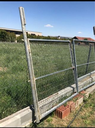 Puerta mallazo galvanizado 2 hojas