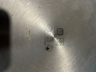 Olla metálica 15L con tapa