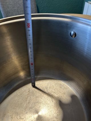 Olla metálica 15L con tapa