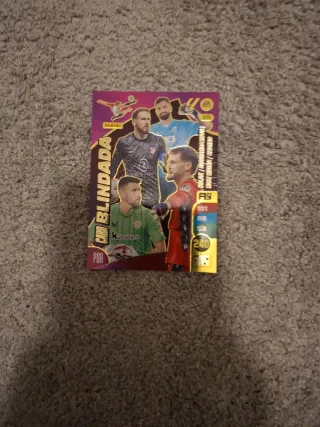 Carta Panini BLINDADA