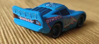 RAYO MCQUEEN DINOCO